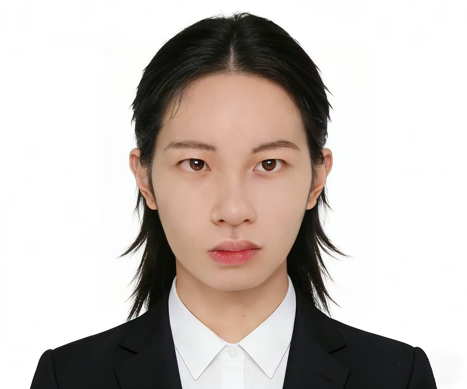 赖益成头像